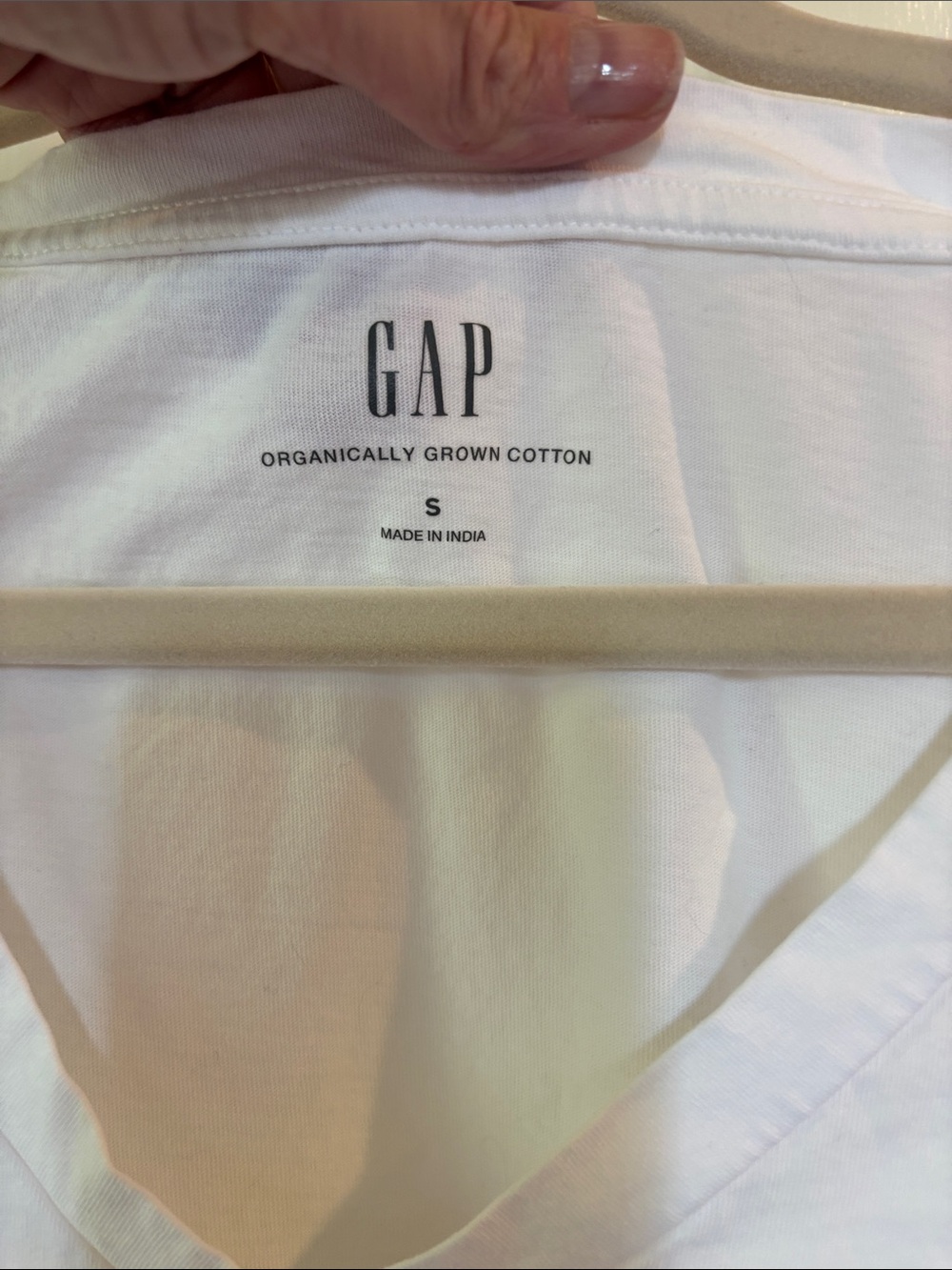 GAP Women's Top Assortment Size Small Lot of 6 - Picture 12 of 12